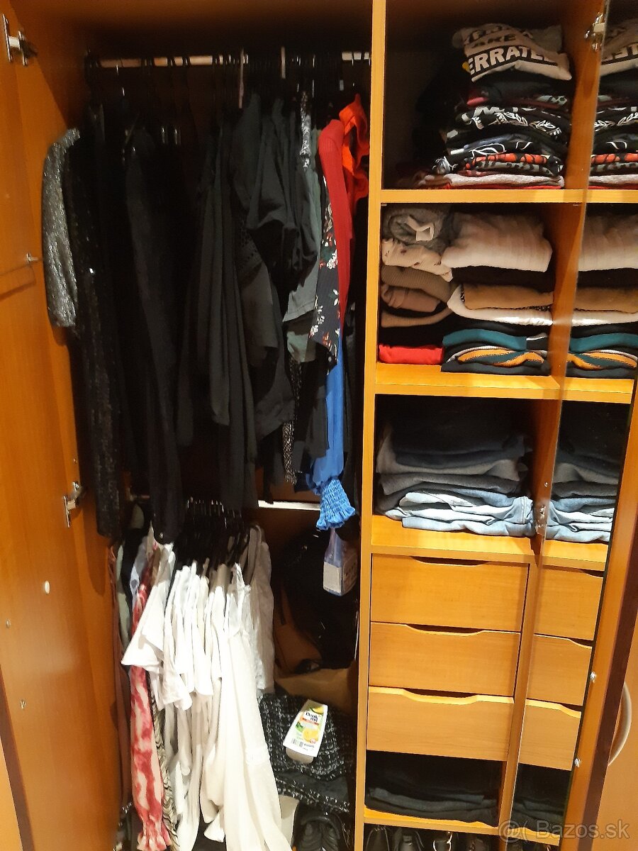 Satnikove skrine - 4