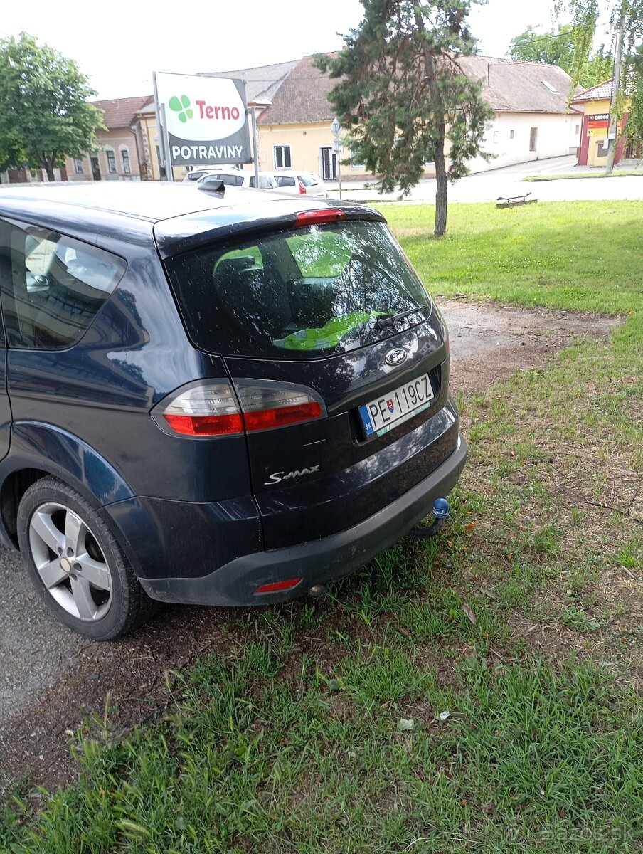 Ford Smax - 4