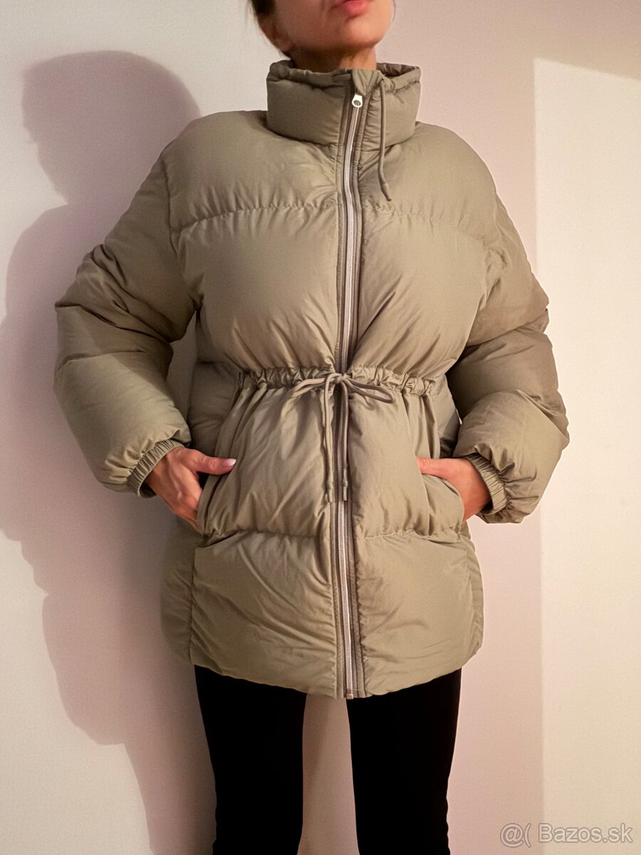 H&M Premium - nádherná perova bunda - PC 159,- € - 4