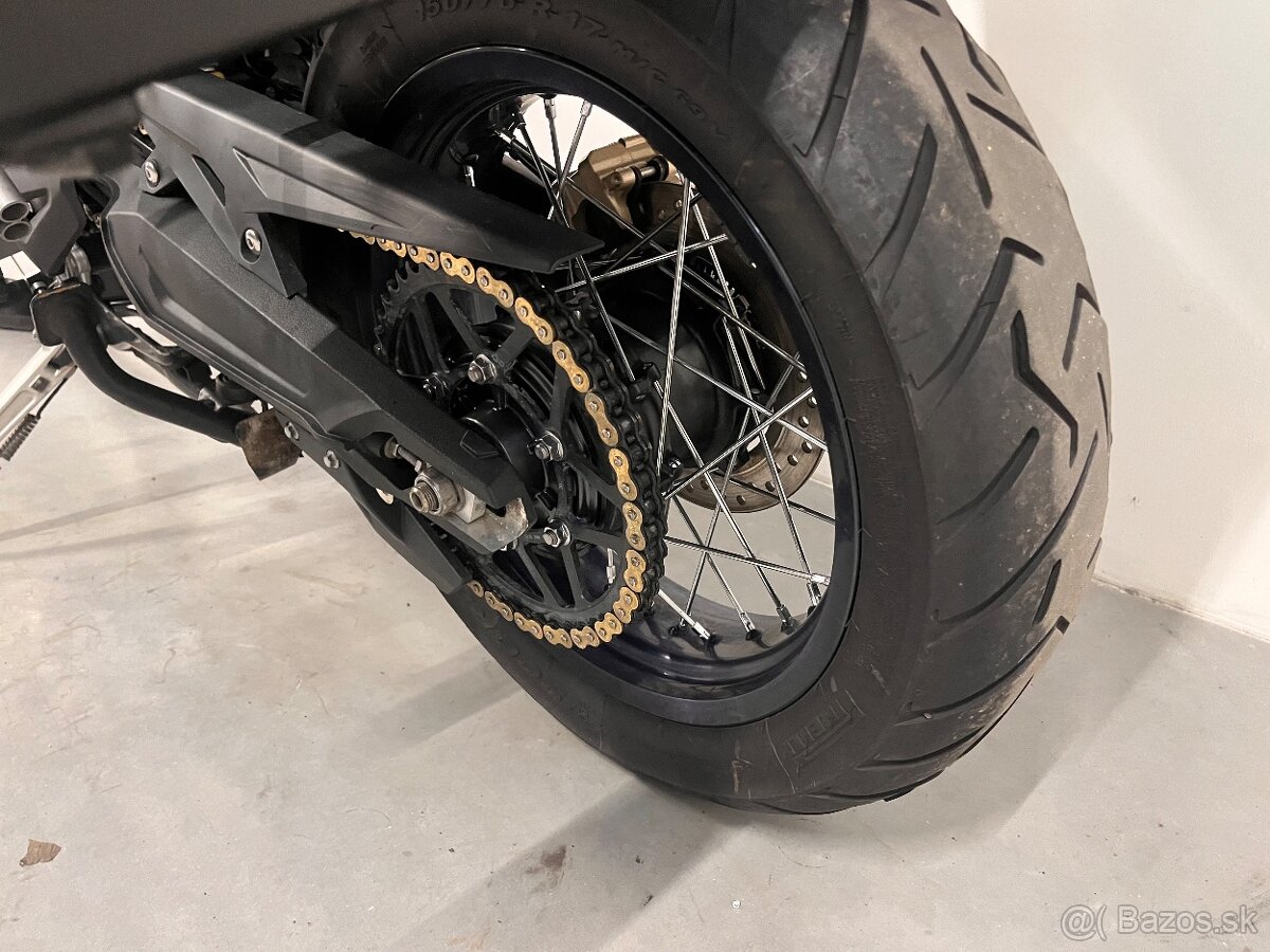 Triumph tiger 800 xc
