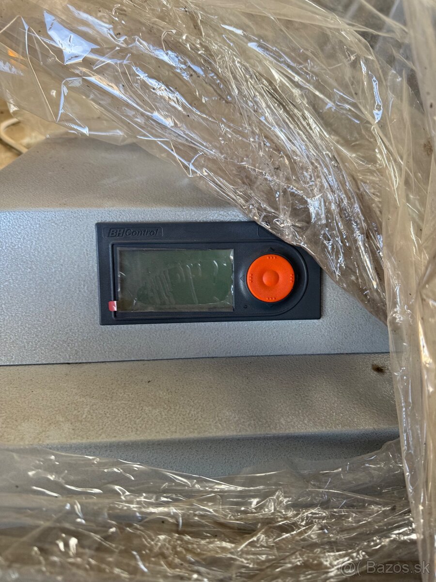 Kotol na drevo a pelety - 4