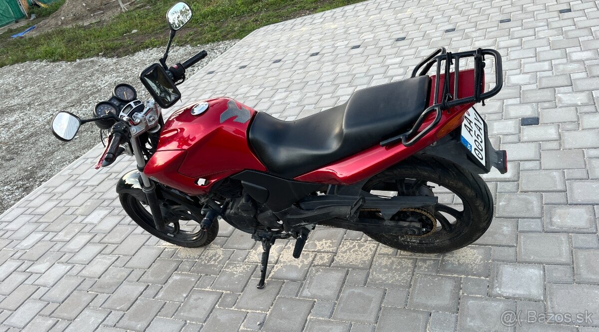 Yamaha YBR 250 - 4