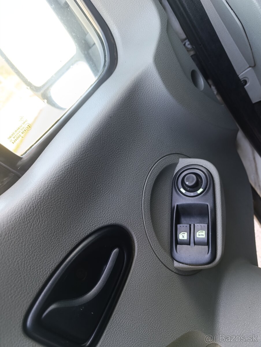 Predám odtahovy special do 3,5t - 4