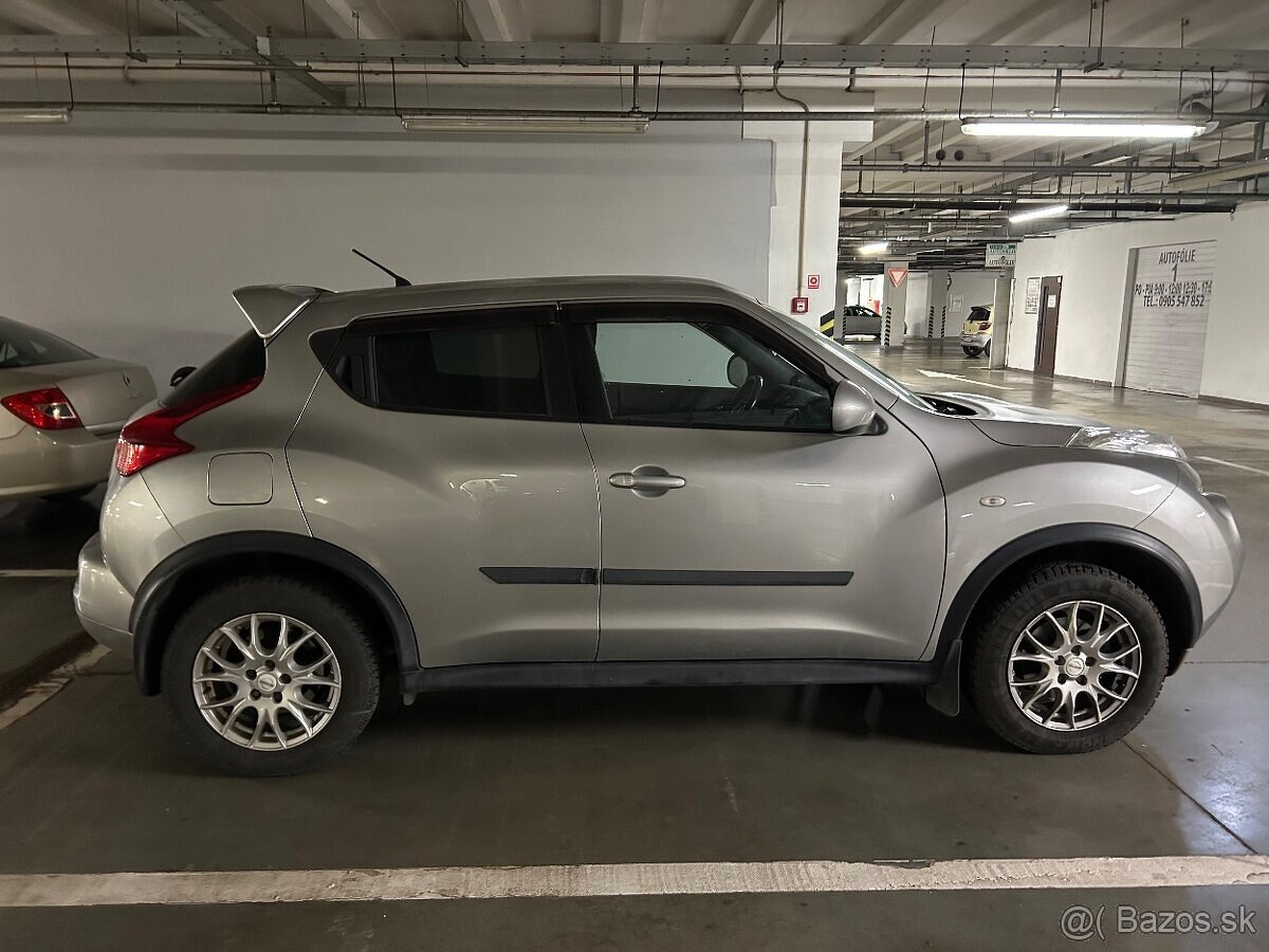 Nissan Juke 1.6, 86 kw, benzín,119000km - 4