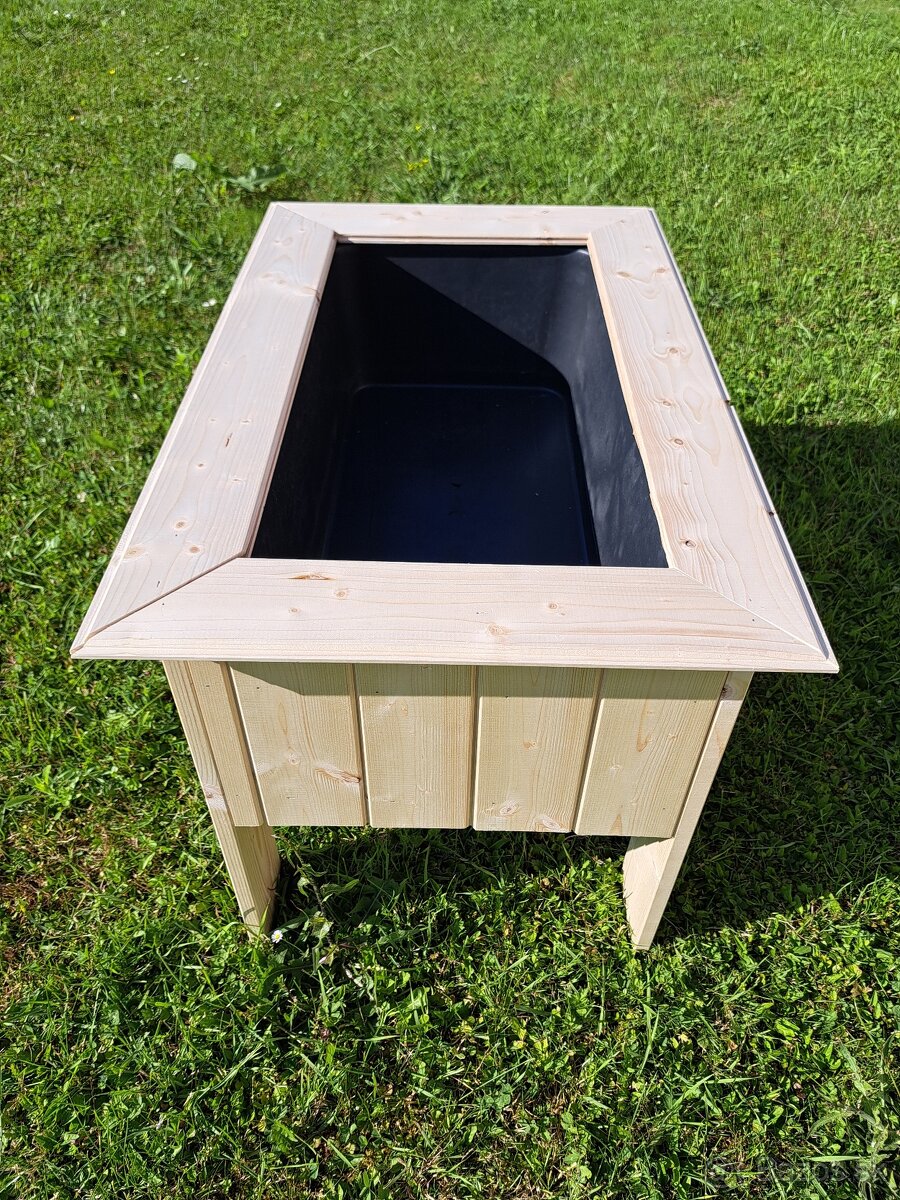 Vyvýšený záhon kvetináč - 4