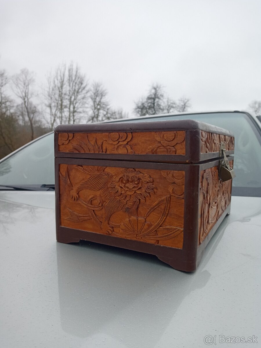 Starozitna truhla - 4