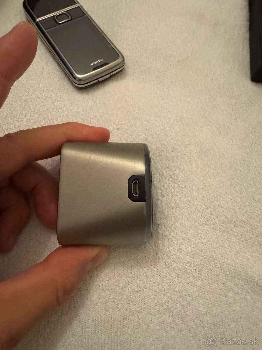 Nokia 8800 Carbon Arte top stav - 4