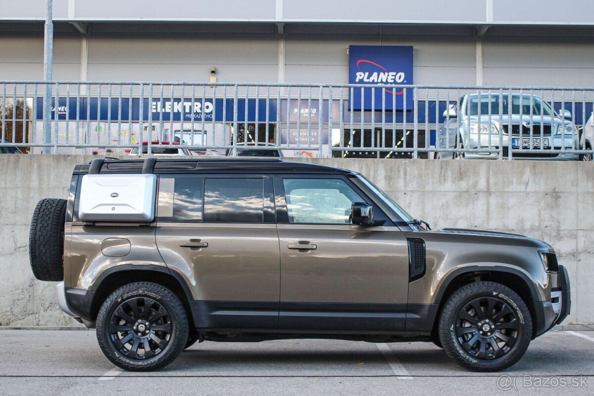 Land Rover Defender 3.0 I6 MHEV A/T AWD EXPEDITION PACK DPH - 4