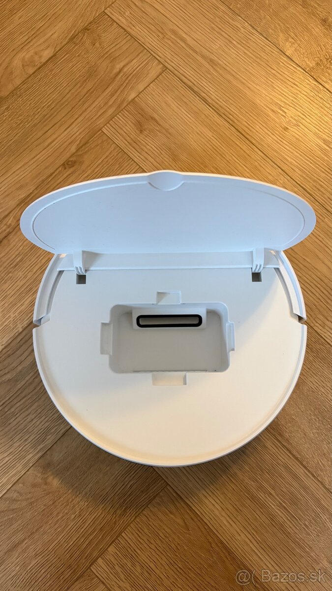 Robotický vysávač Tesla RoboStar iQ100 - 4