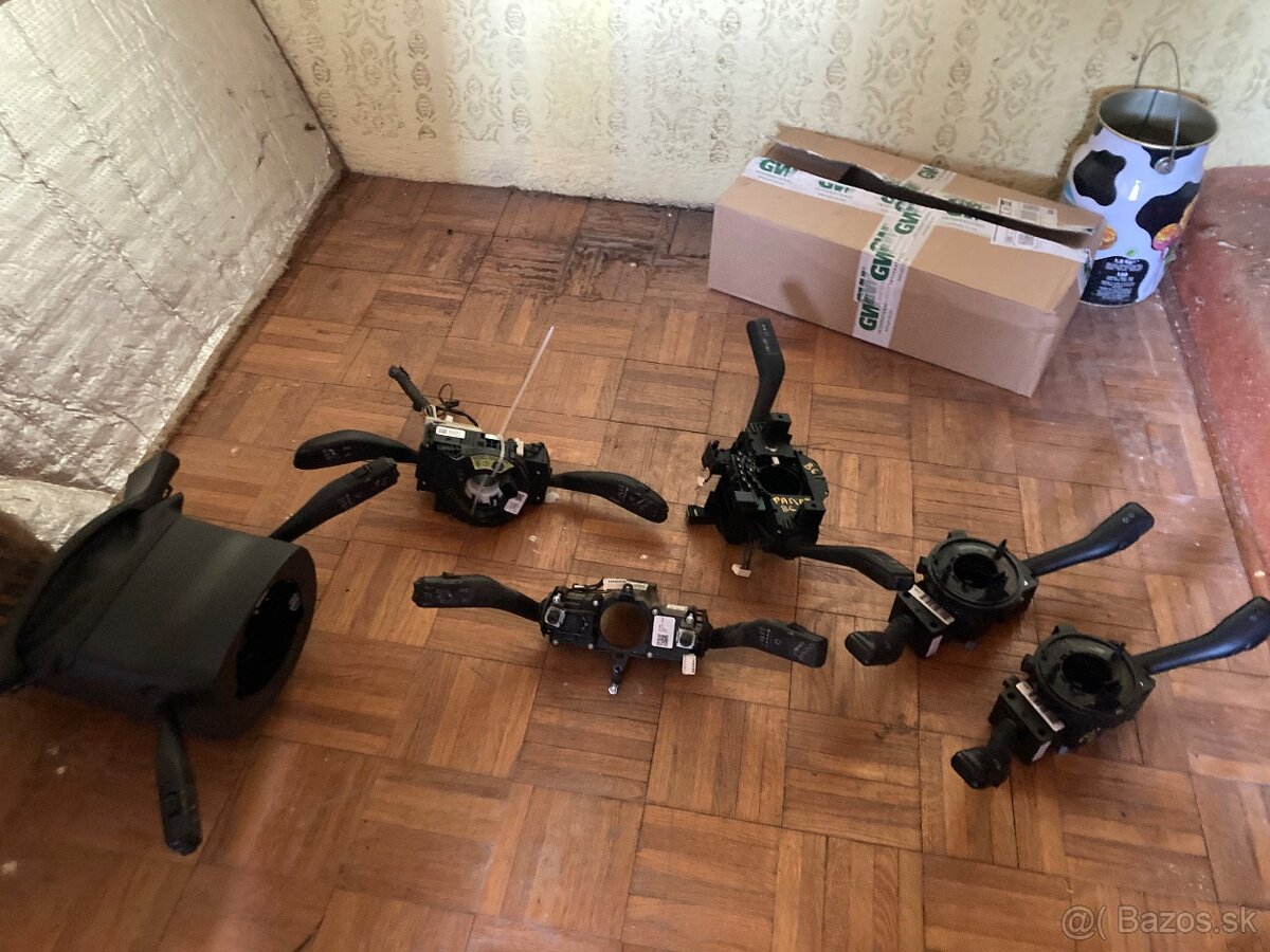 Páčka smeroviek a stieračov - 4