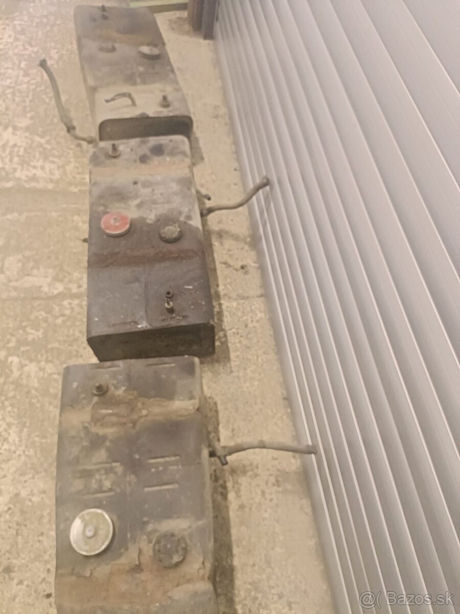 Multicar M25 stierač vyfuk nadrz - 4