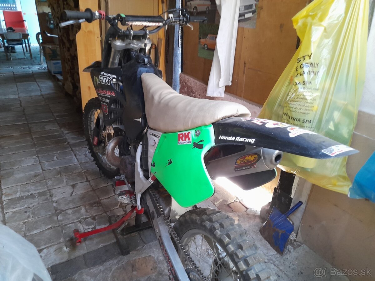Predám Honda CR250 rv 96..