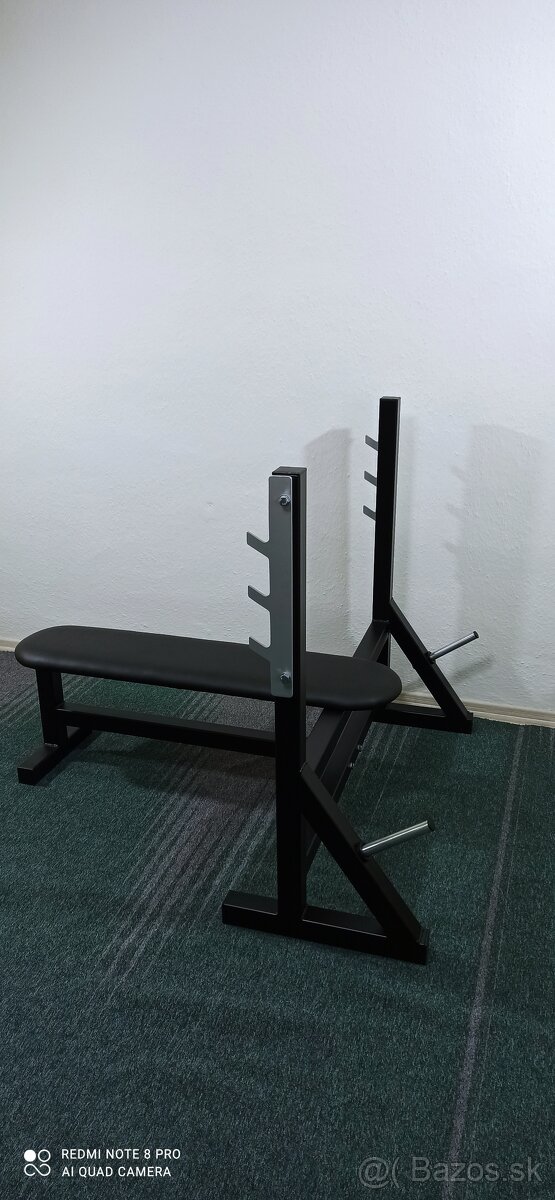 Lavička na bench press - 4