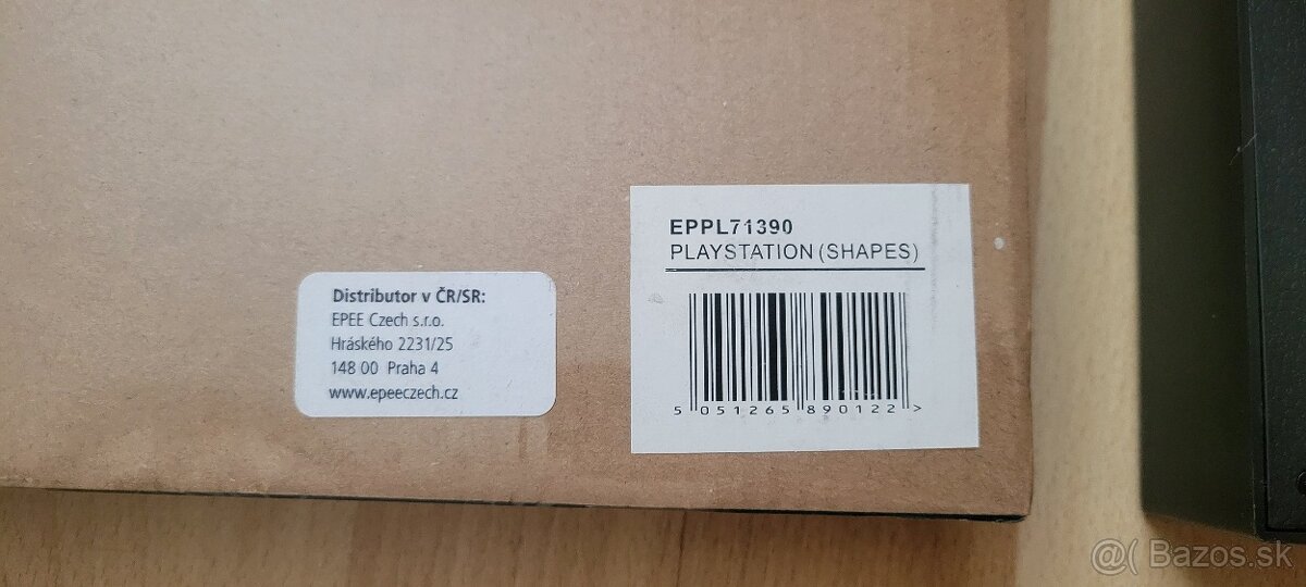 Predam 3D plagaty s ramom - 4