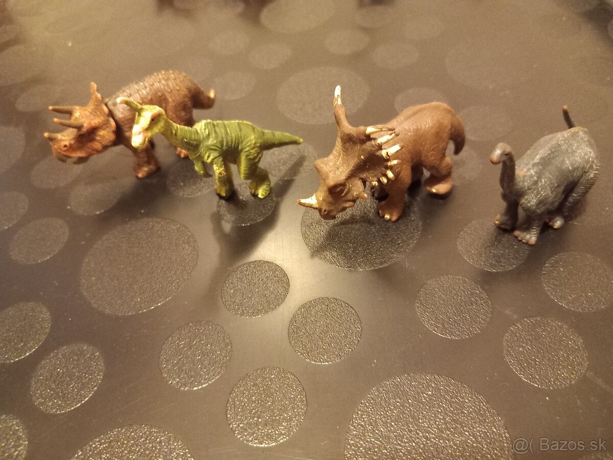 Figúrky dinosaurov - 4