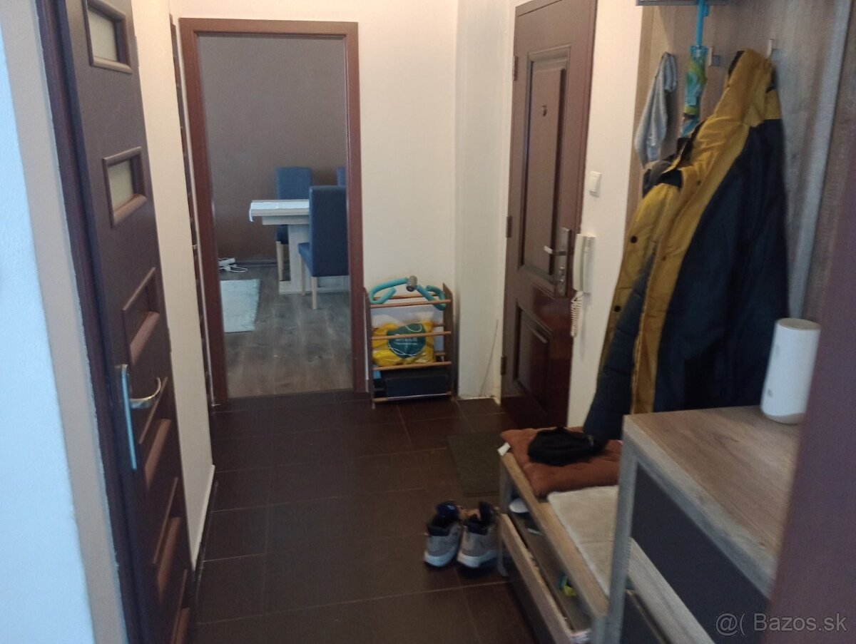 3 izb., Meteorová ul., 65 m2, 8. posch. - prenájom - 4