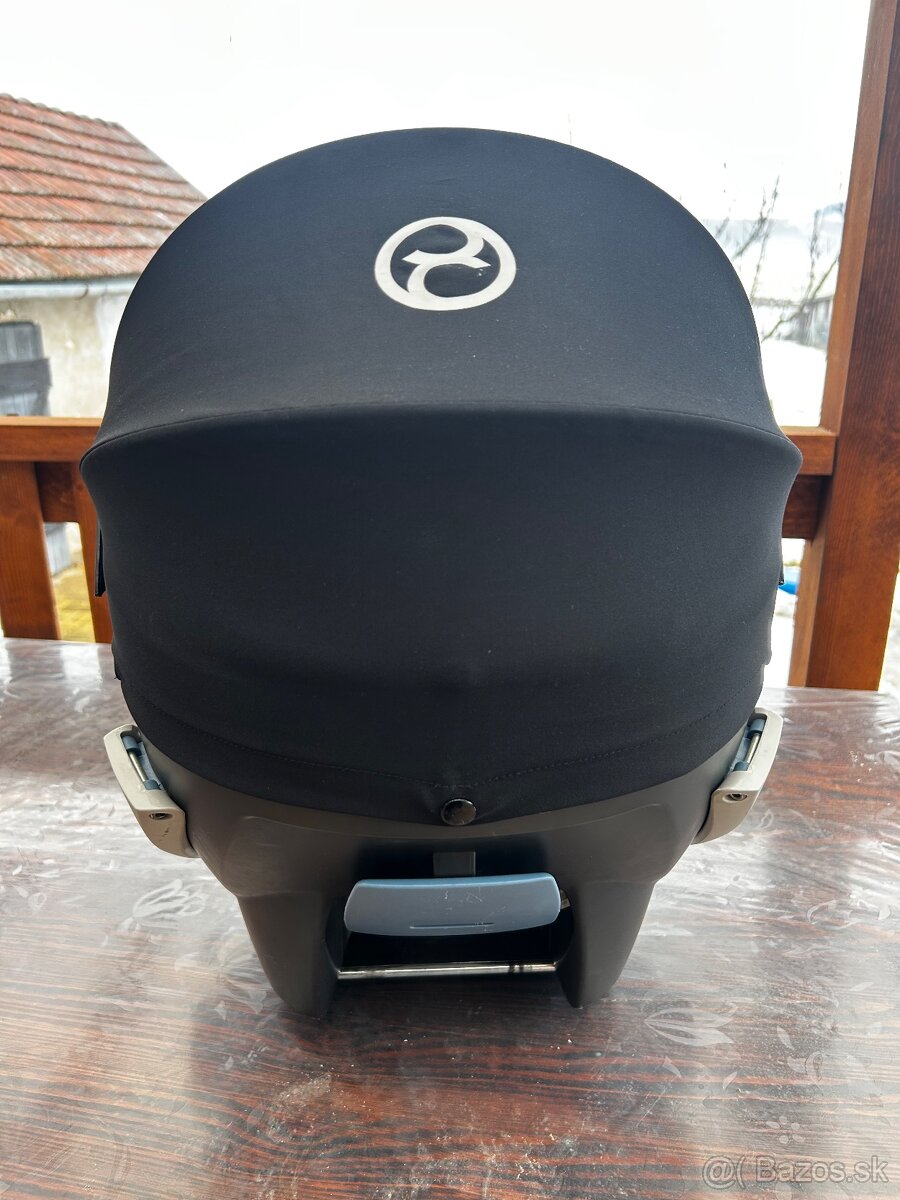 Cybex aton 5 s isofixom - 4
