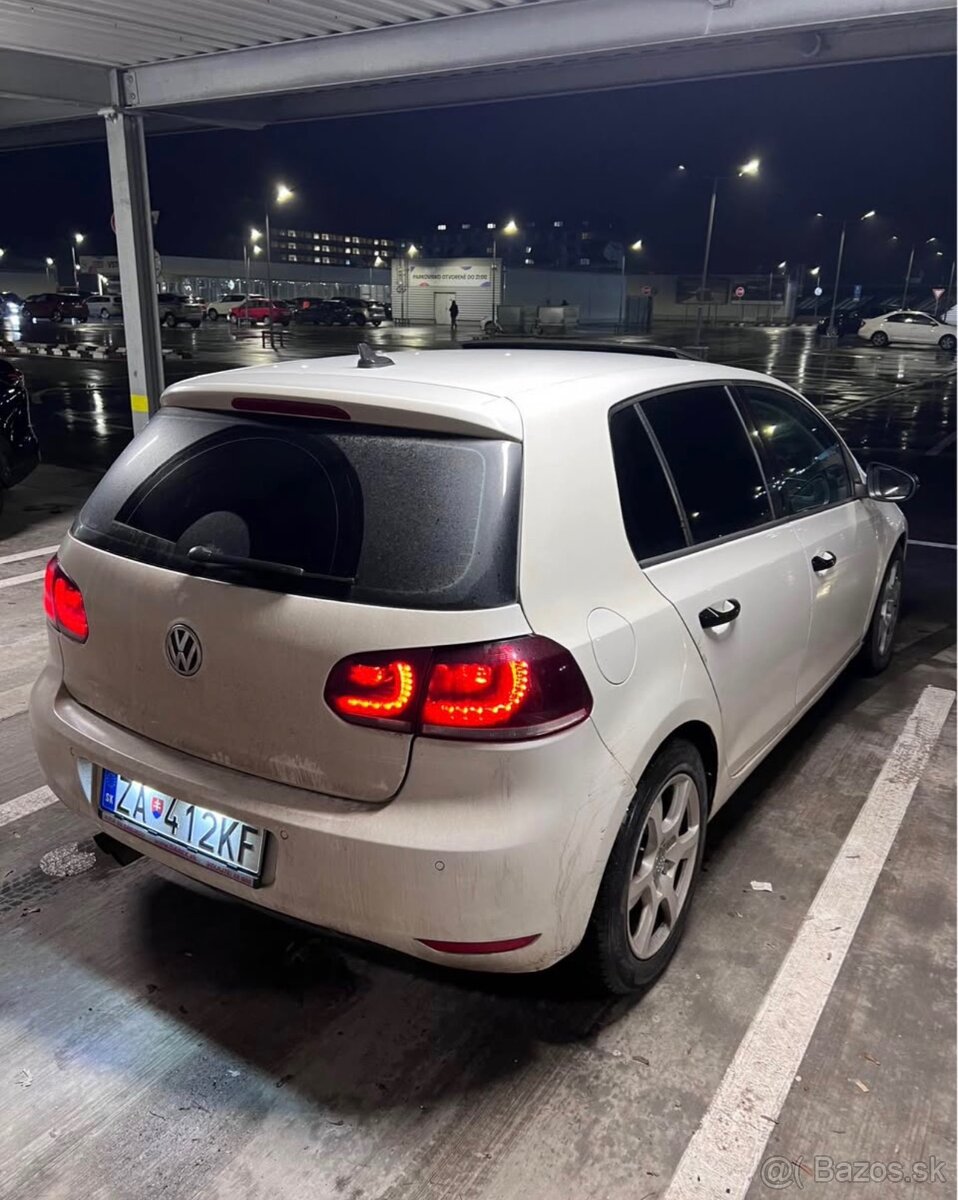 VW Golf 2.0 TDI - 4