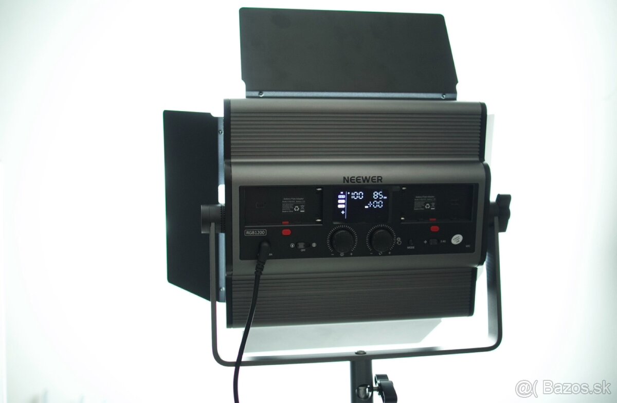 NEEWER 1200 RGB LED – Nové - 4