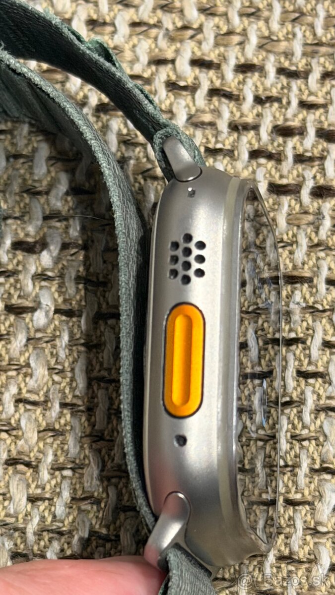 Predám Apple Watch Ultra - 4