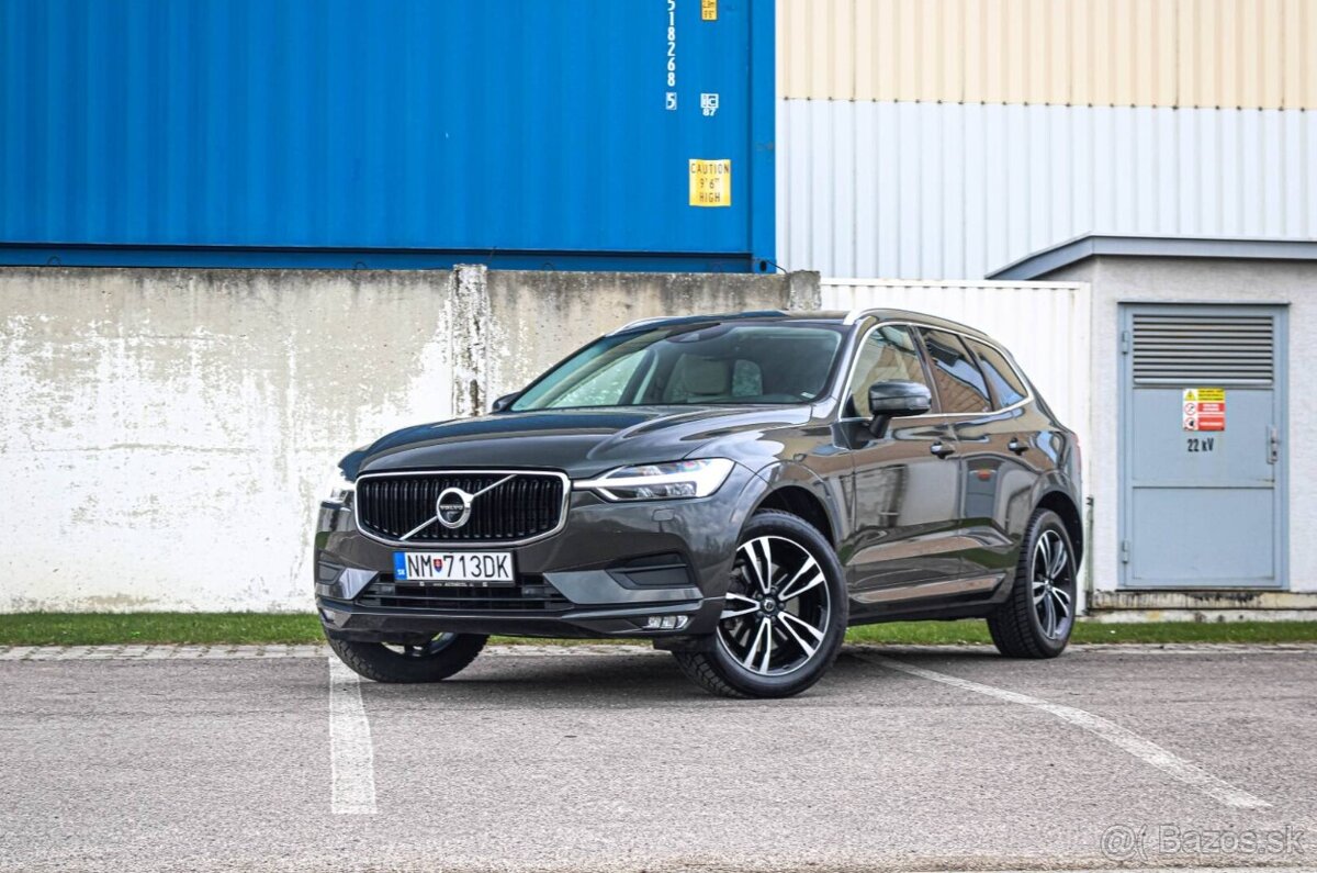 Volvo XC60 B4 R-Design AWD A/T - 4