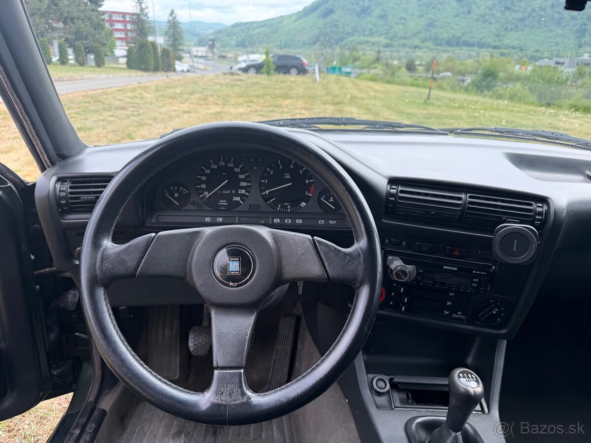 Predám BMW e30 coupe 325i samosvor - 4