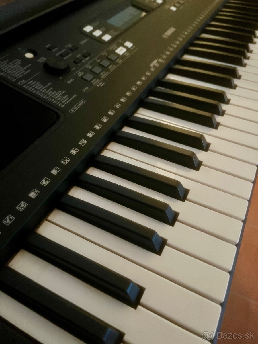 Klávesy Yamaha PSR-E373 + Stojan + Pedál - 4