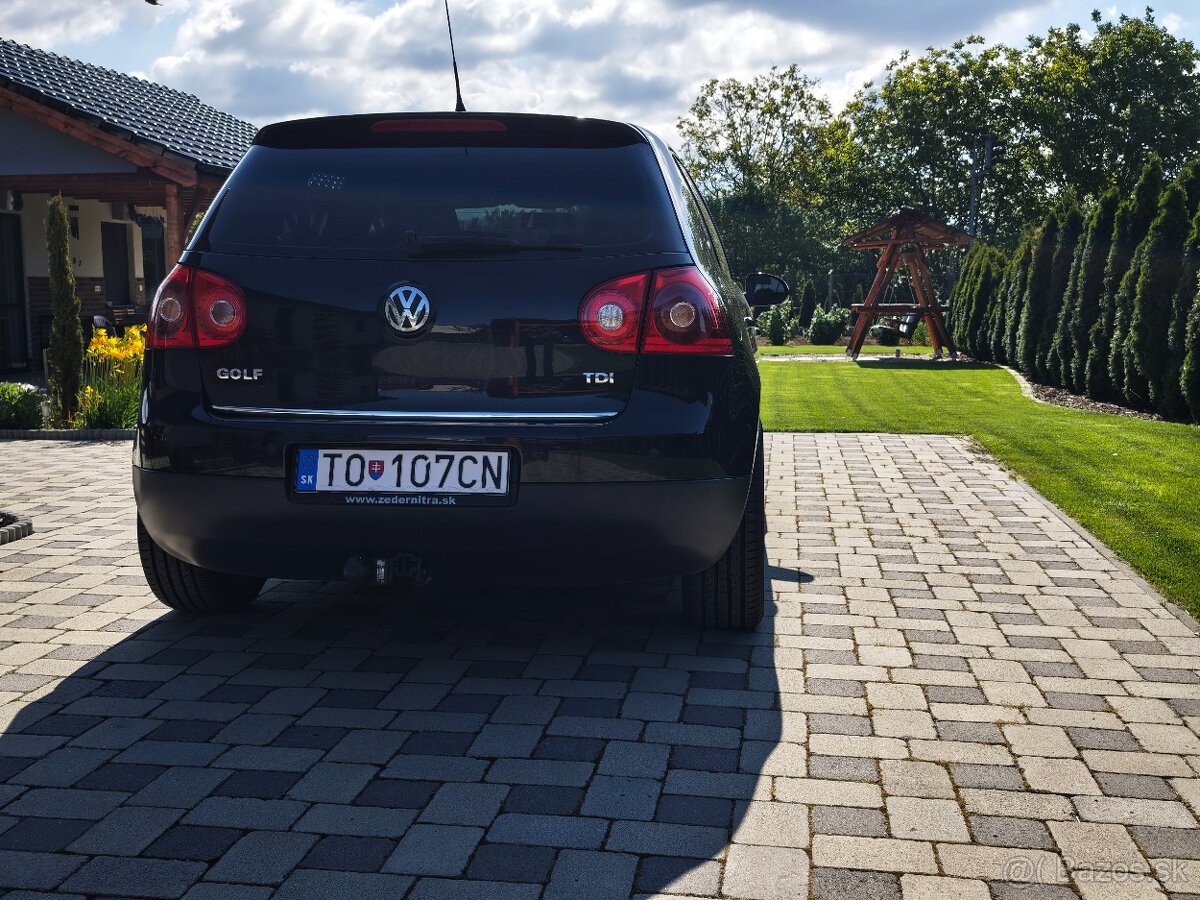 Predám GOLF V - 4