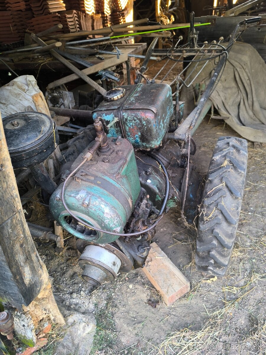 Predam malotraktor tj 6,5 - 4