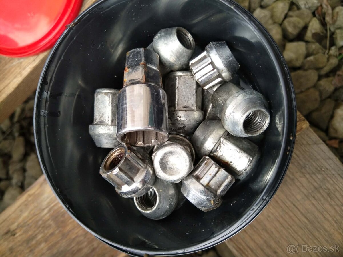 Alu FORD, VOLVO, Renault R 16. - 4