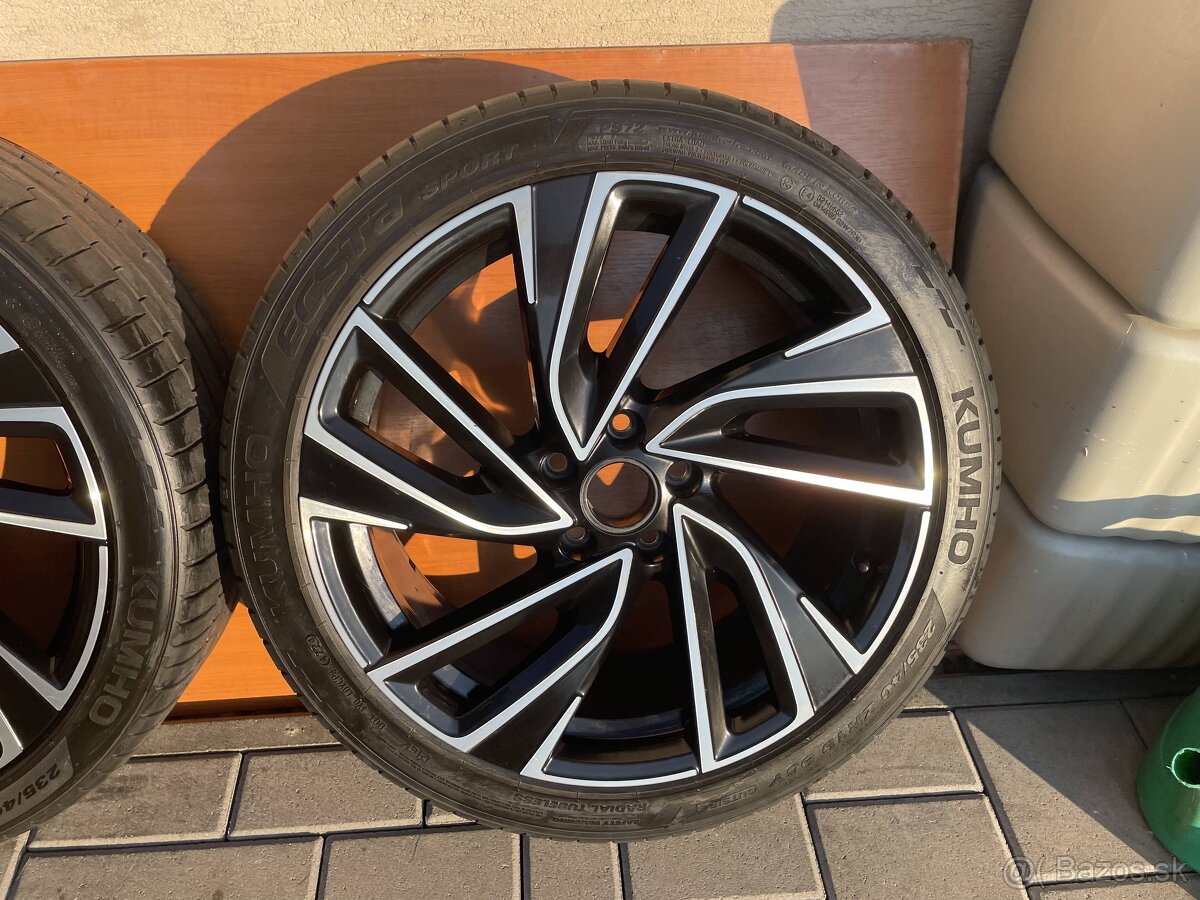 ADELEIDE VERITATE NOVÝ model orig.skoda Superb3V 5x112 8j - 4