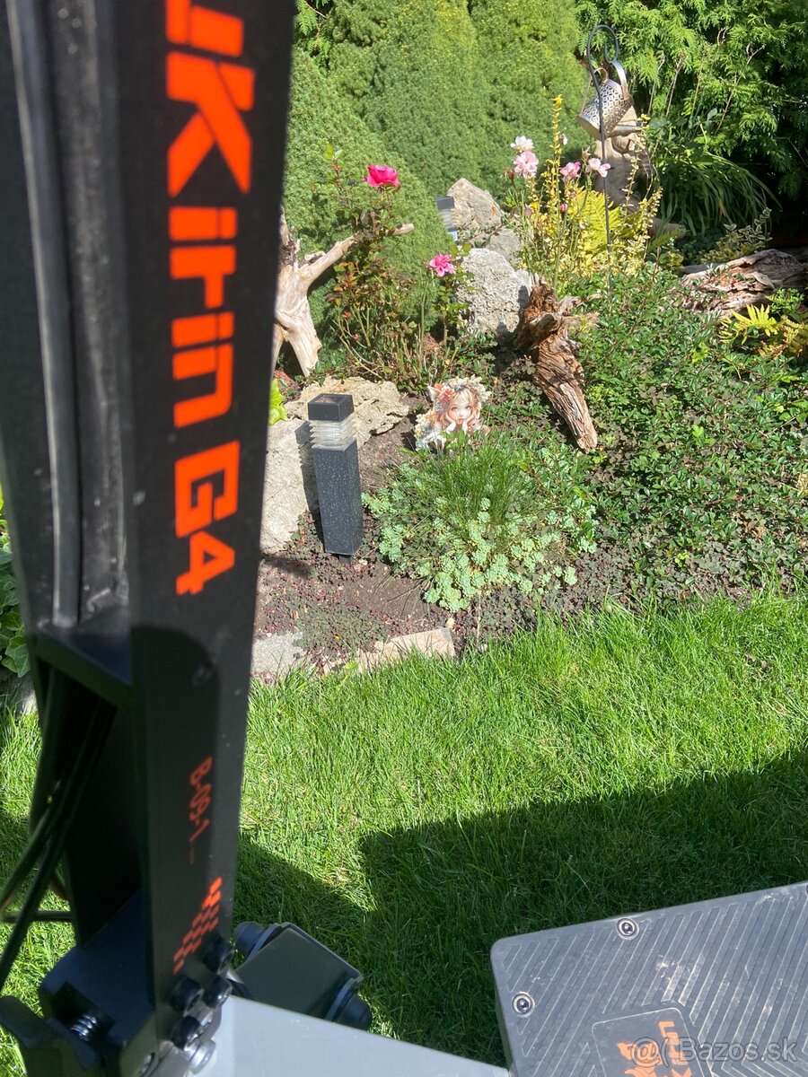 Kukirin G4 - 4