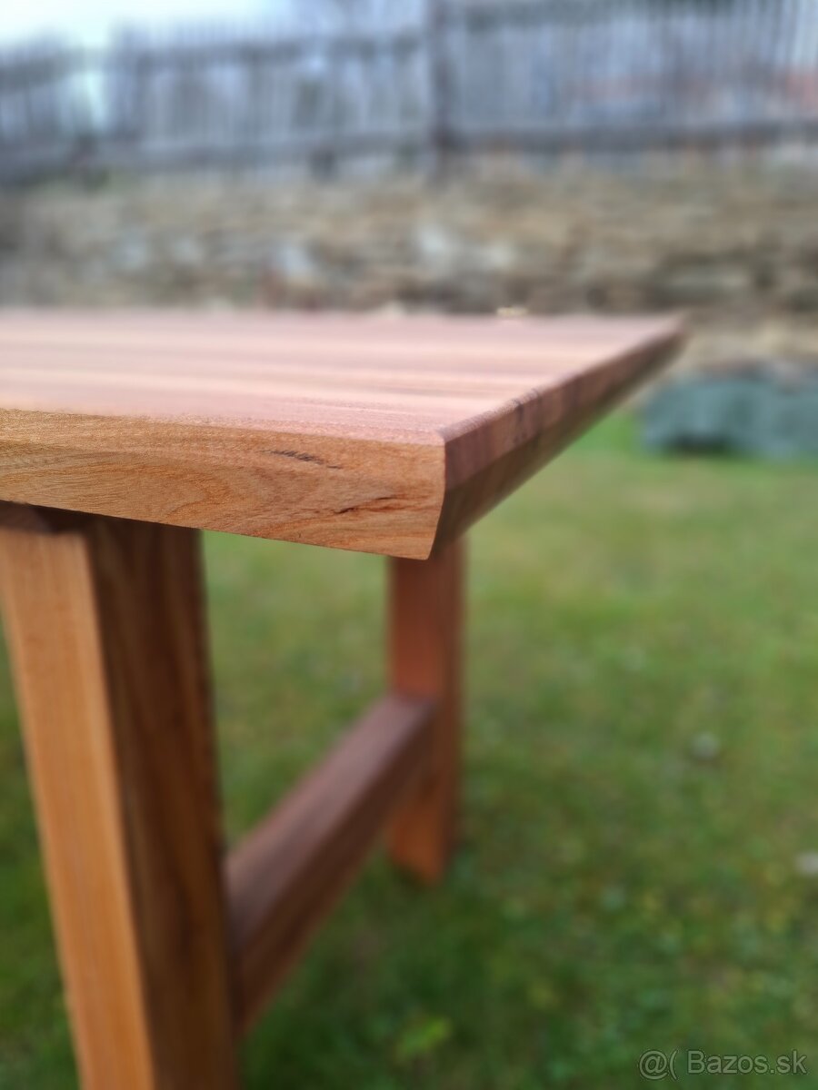 Jedálenský stôl - 4