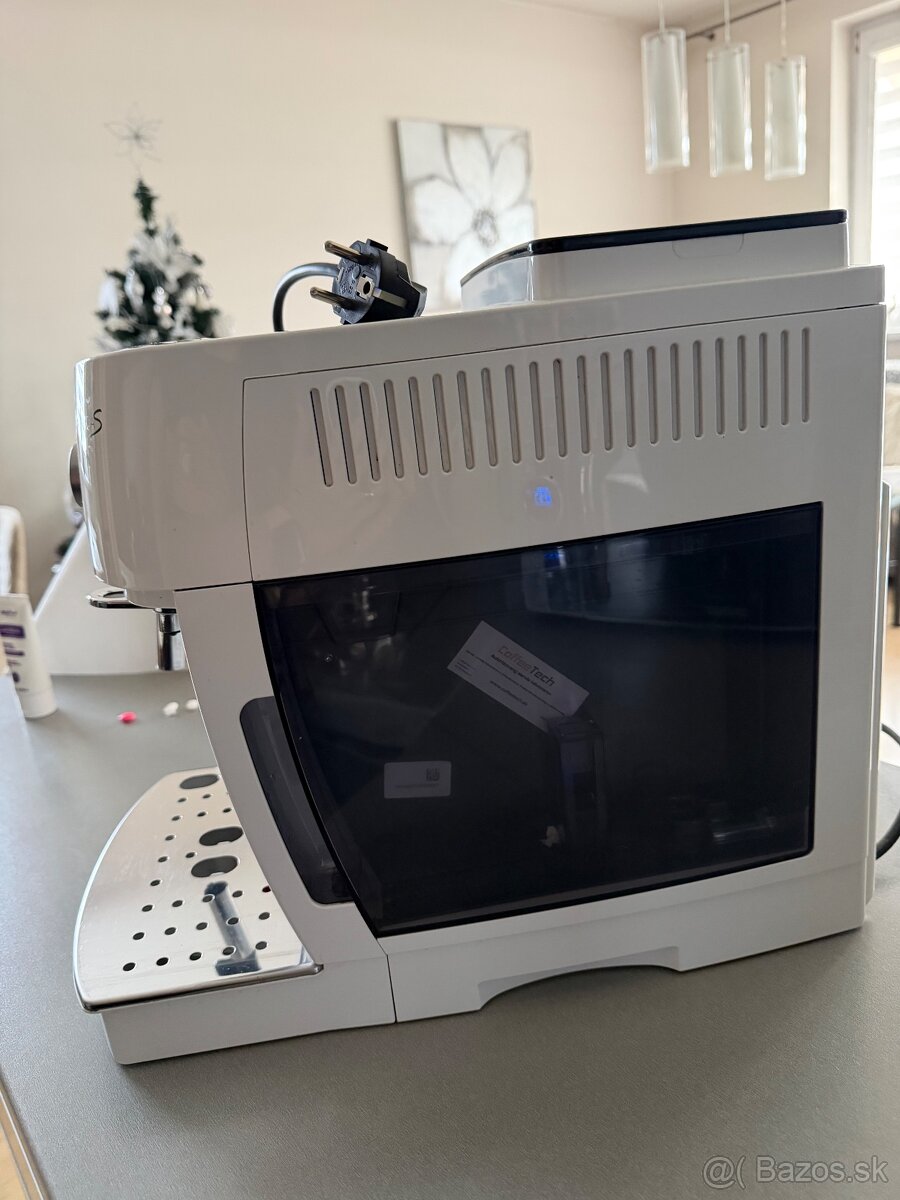 Kávovar De’longhi - 4