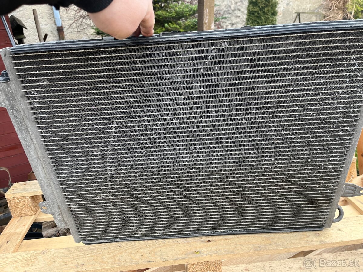 Chladič klímy passat b6 3.2 v6 - 4