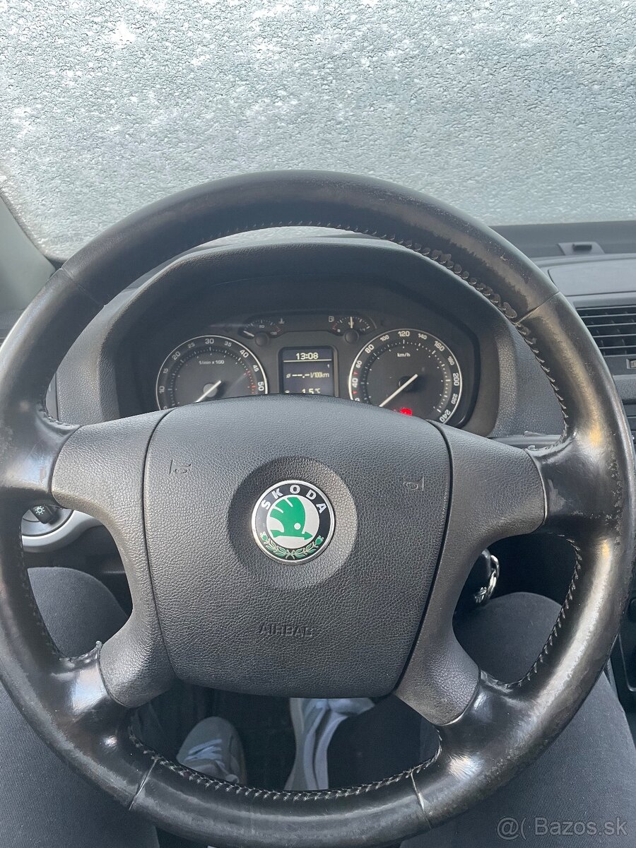 Škoda Octavia 2.0tdi 103kw - 4