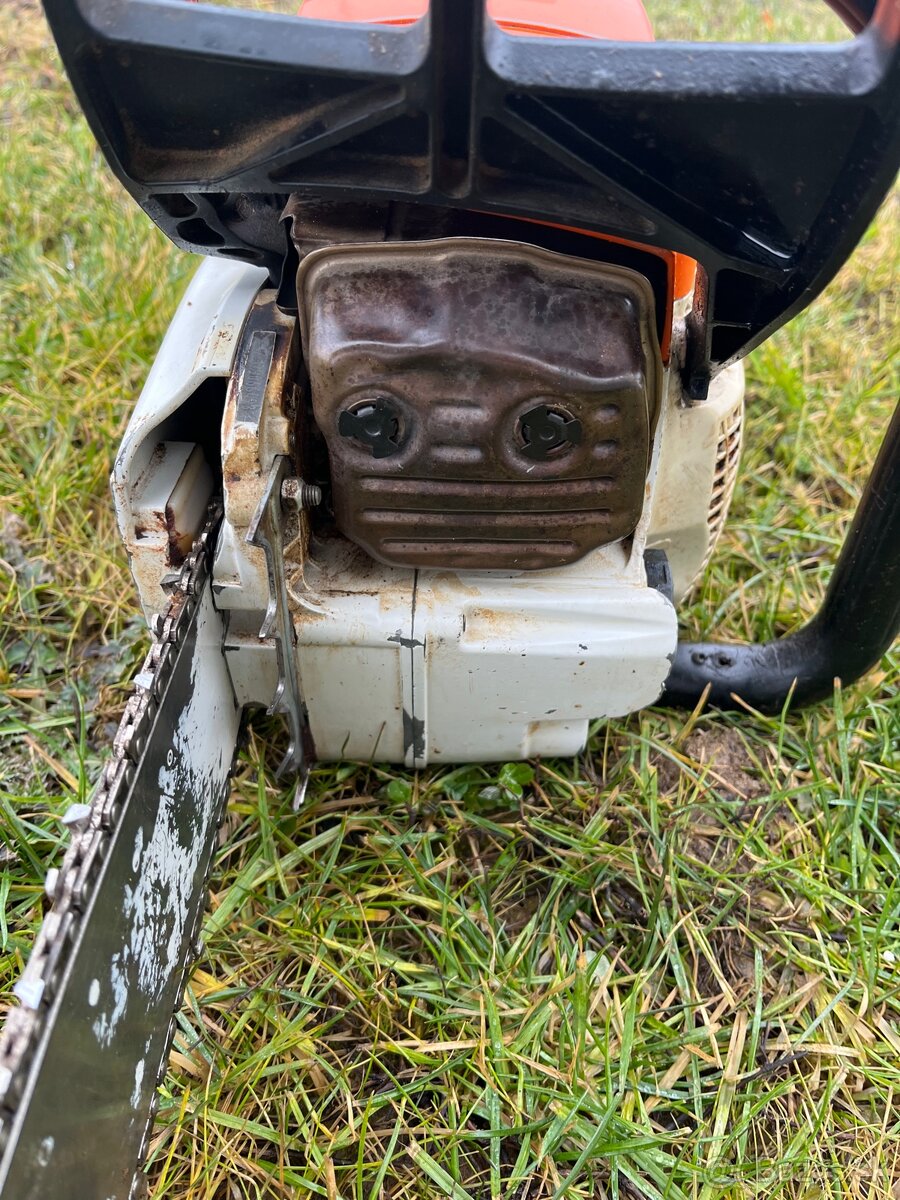 Motorová píla Stihl MS 261 - 4