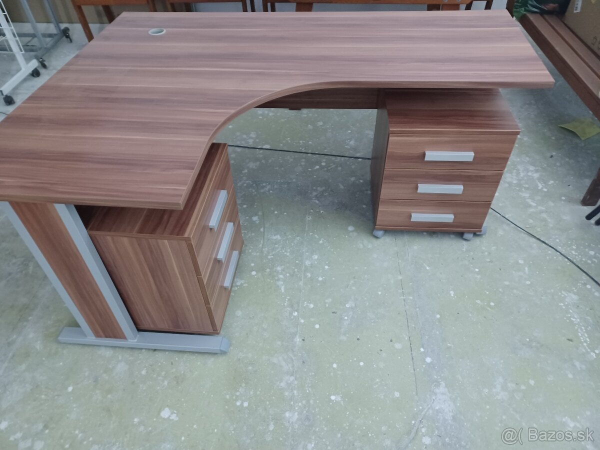 Písací stôl - 4