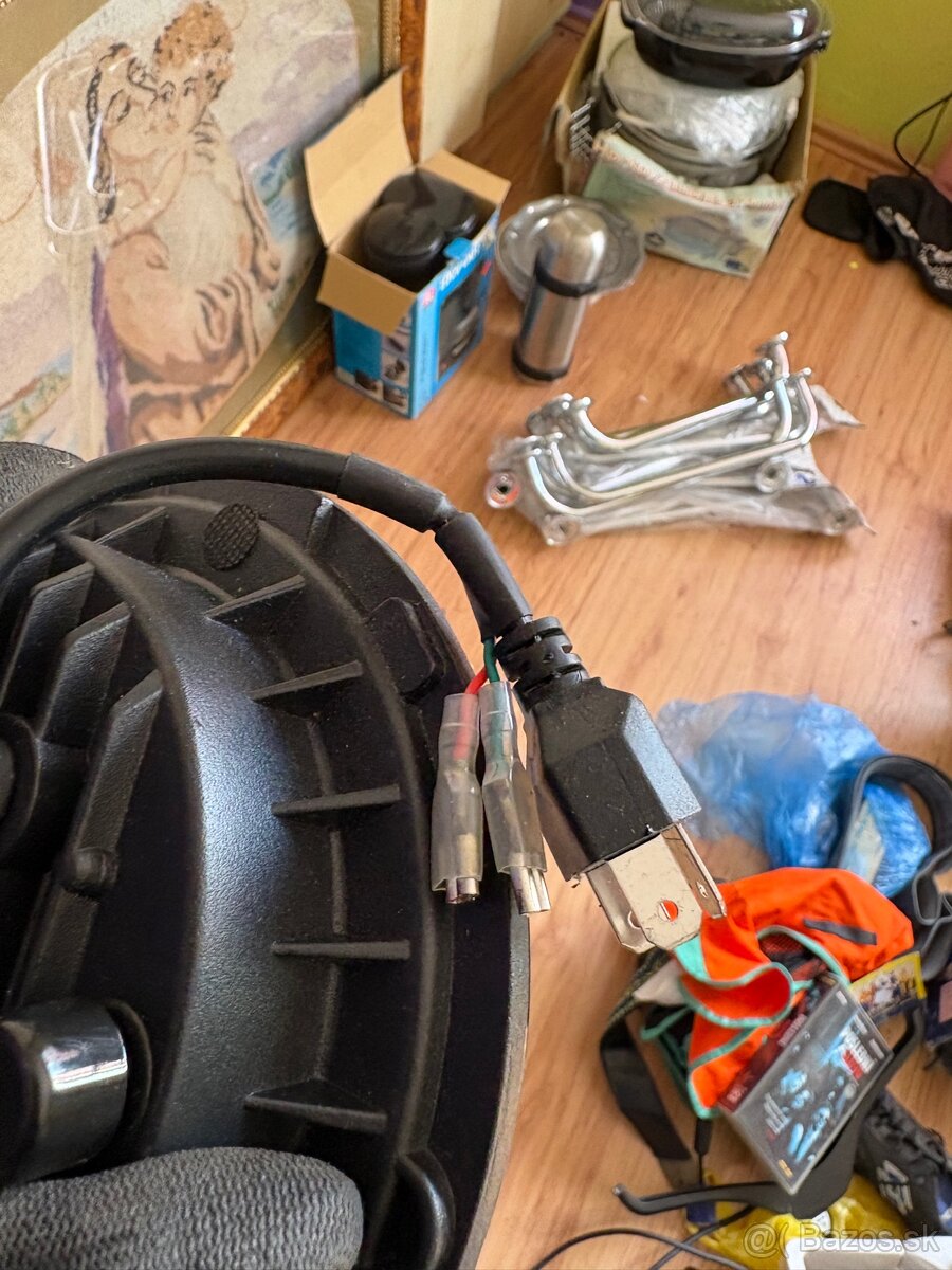 Kruhový LED svetlomet - 4