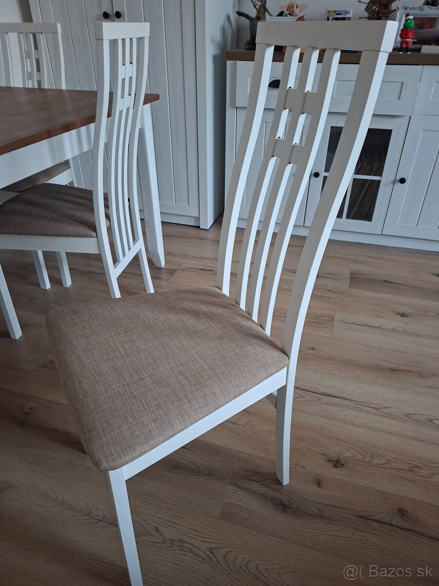 Jedálenský stôl - 4