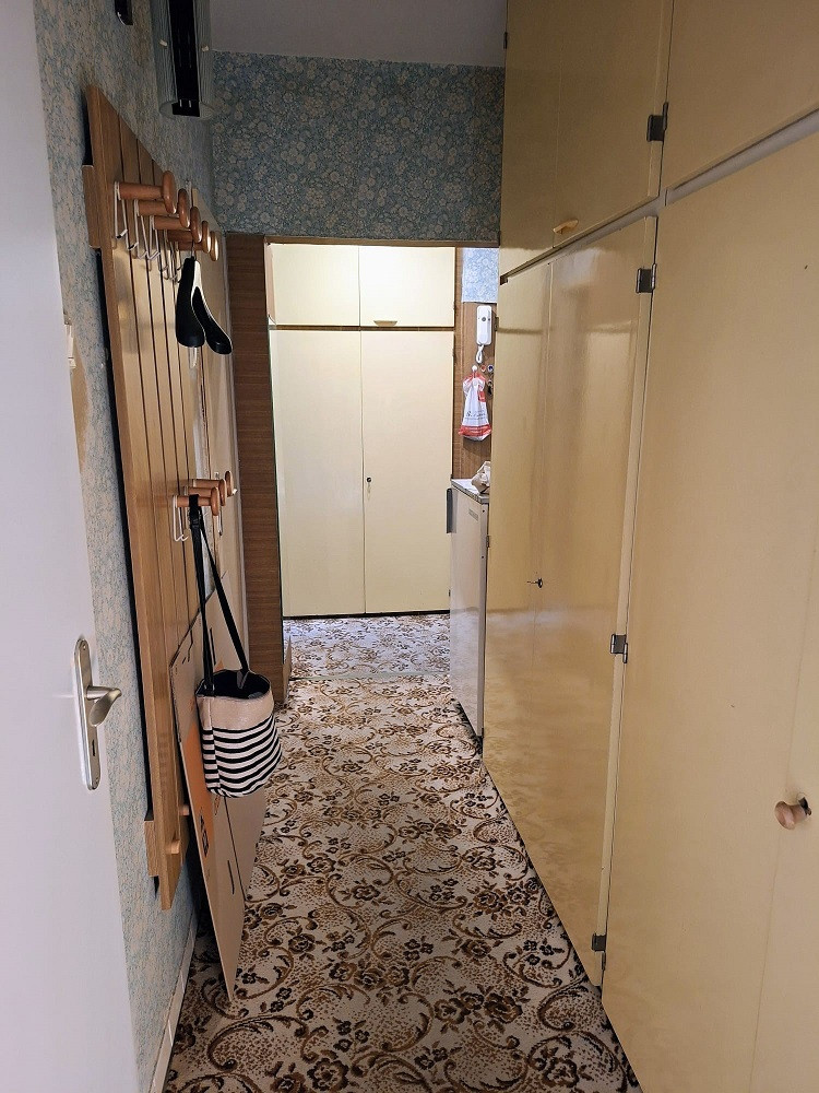 HĽADÁTE KOMFORNTÉ BÝVANIE V OBĽÚBENEJ ČASTI RUŽINOVA ? PONÚK - 4