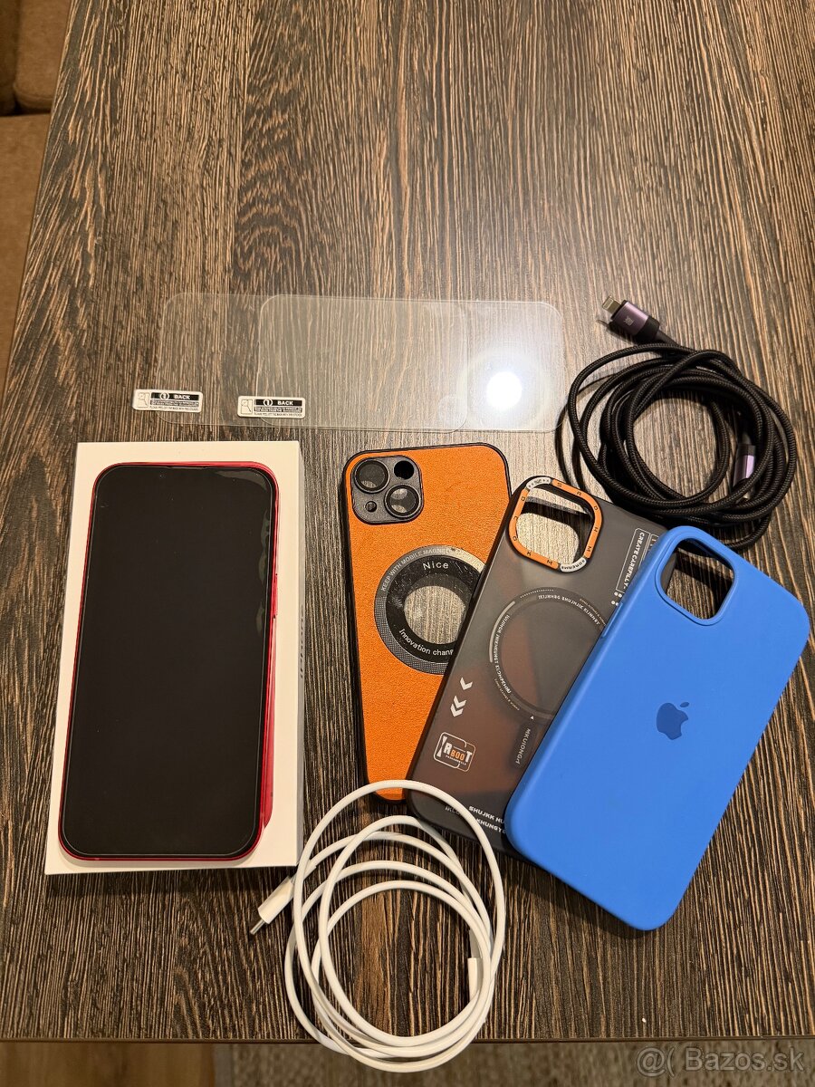 iPhone 13 RED 256 GB - 4