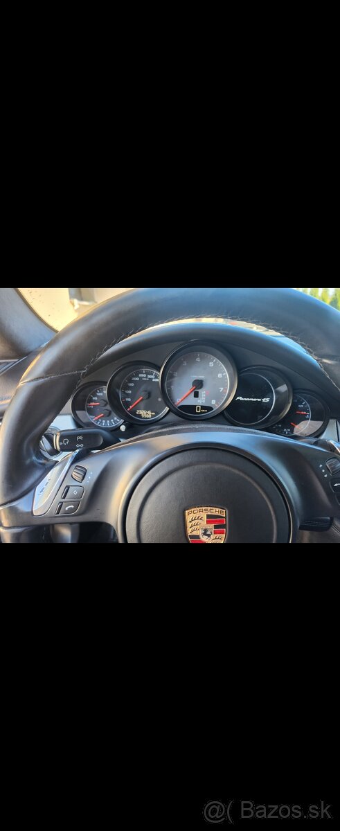 Predám porsche panamera 4s v8 - 4