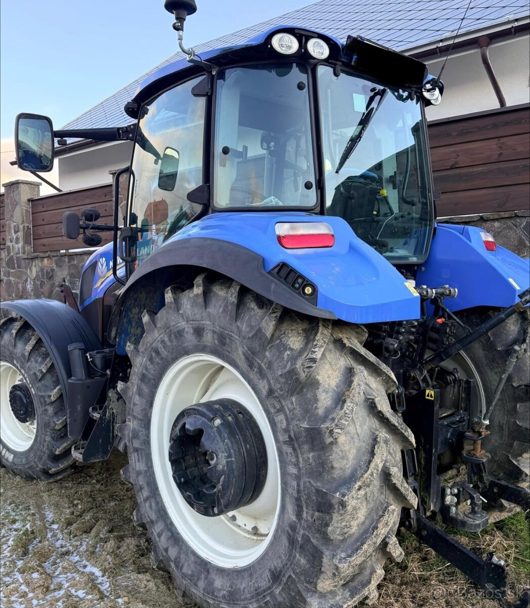 New Holland T5 - 4