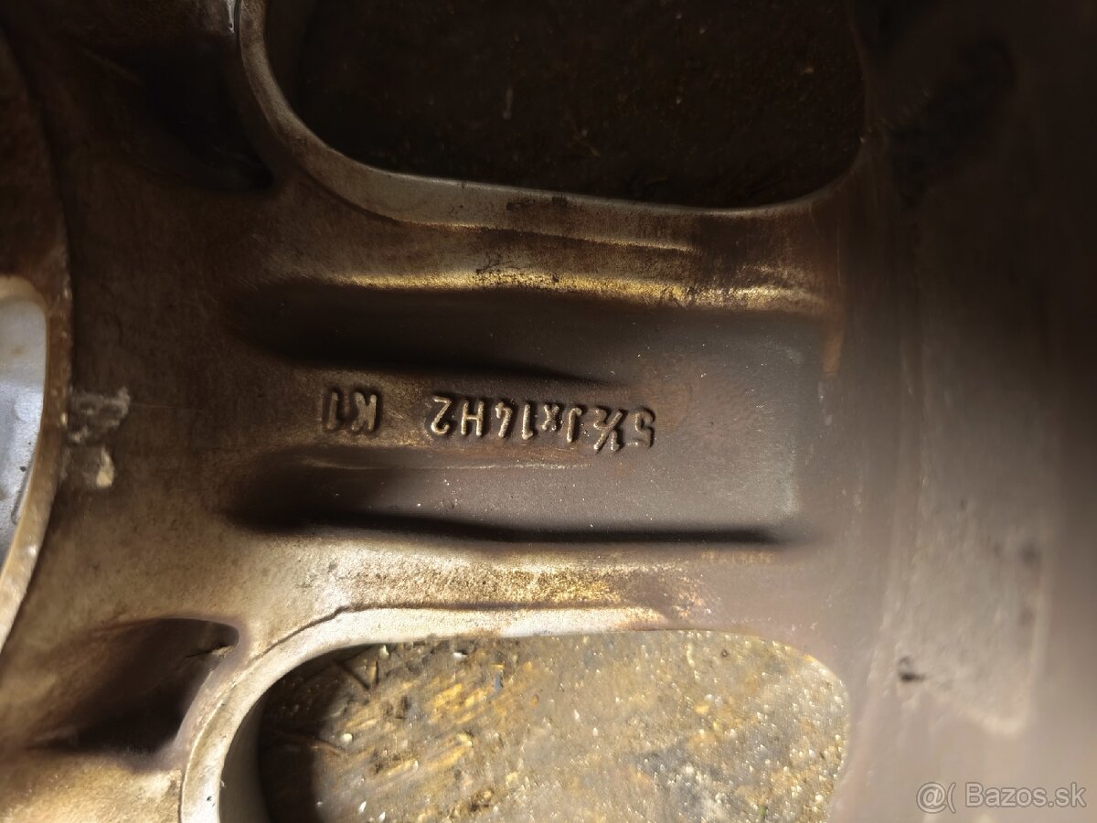 4x100 R14 felicia - 4