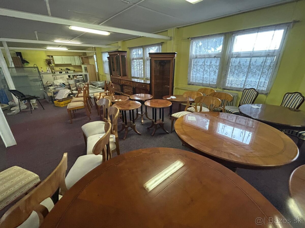 Starožitný nábytek - 4