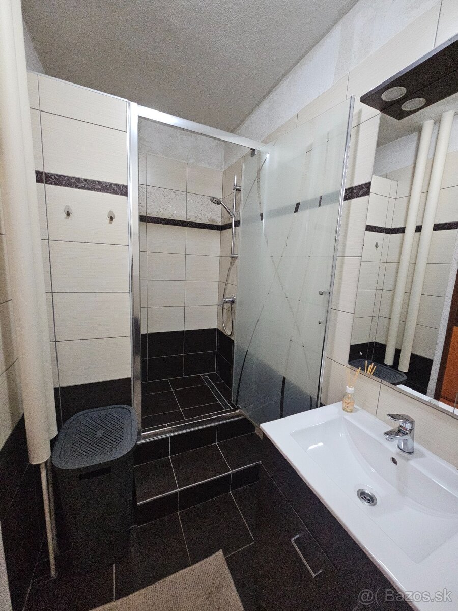 2-izbový byt s balkónom – centrum Brezna - 4