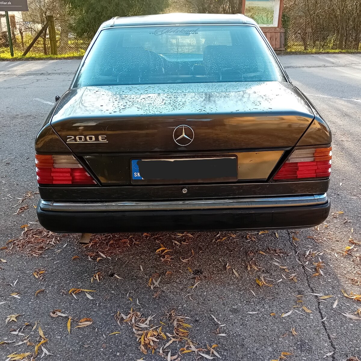 Mercedes-Benz w124 200E - 4