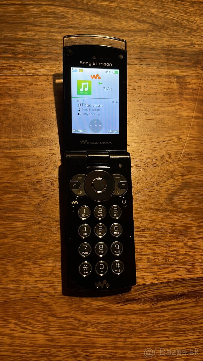 SonyEricsson W980 walkman mobil 8GB z roku 2008 - 4
