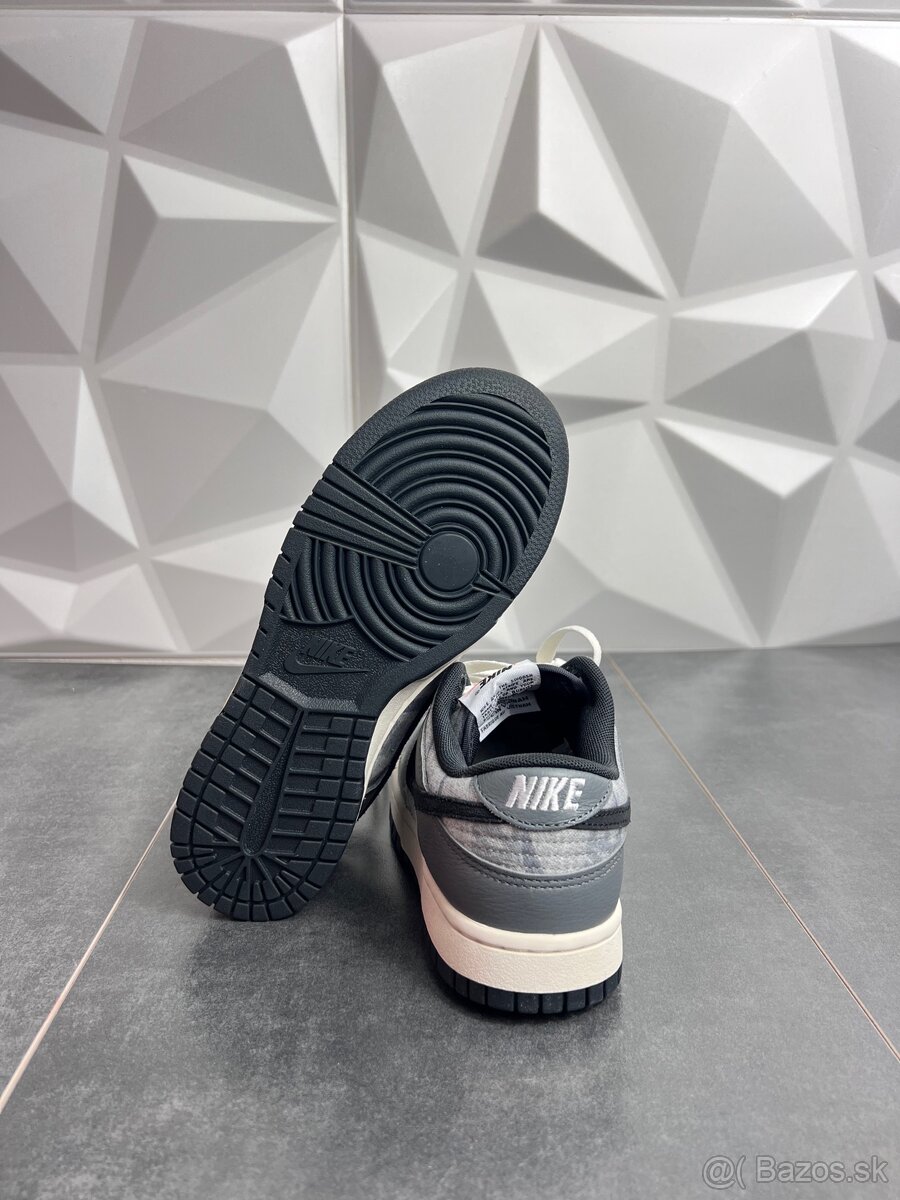 Nike Dunk Low SE Copy Paste - 4